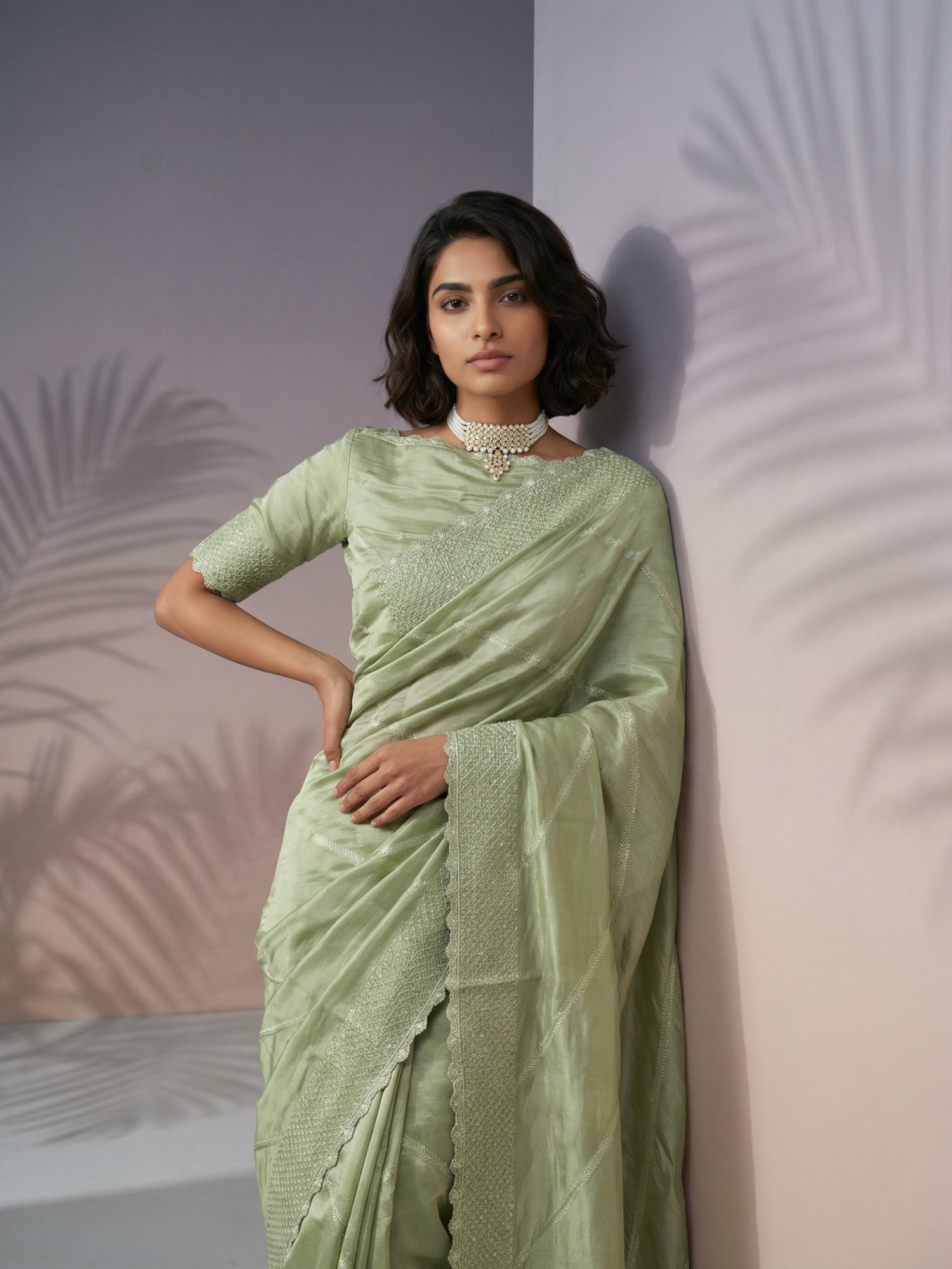 The Beauty of Handcrafted Sarees: Tradition Meets Fashion