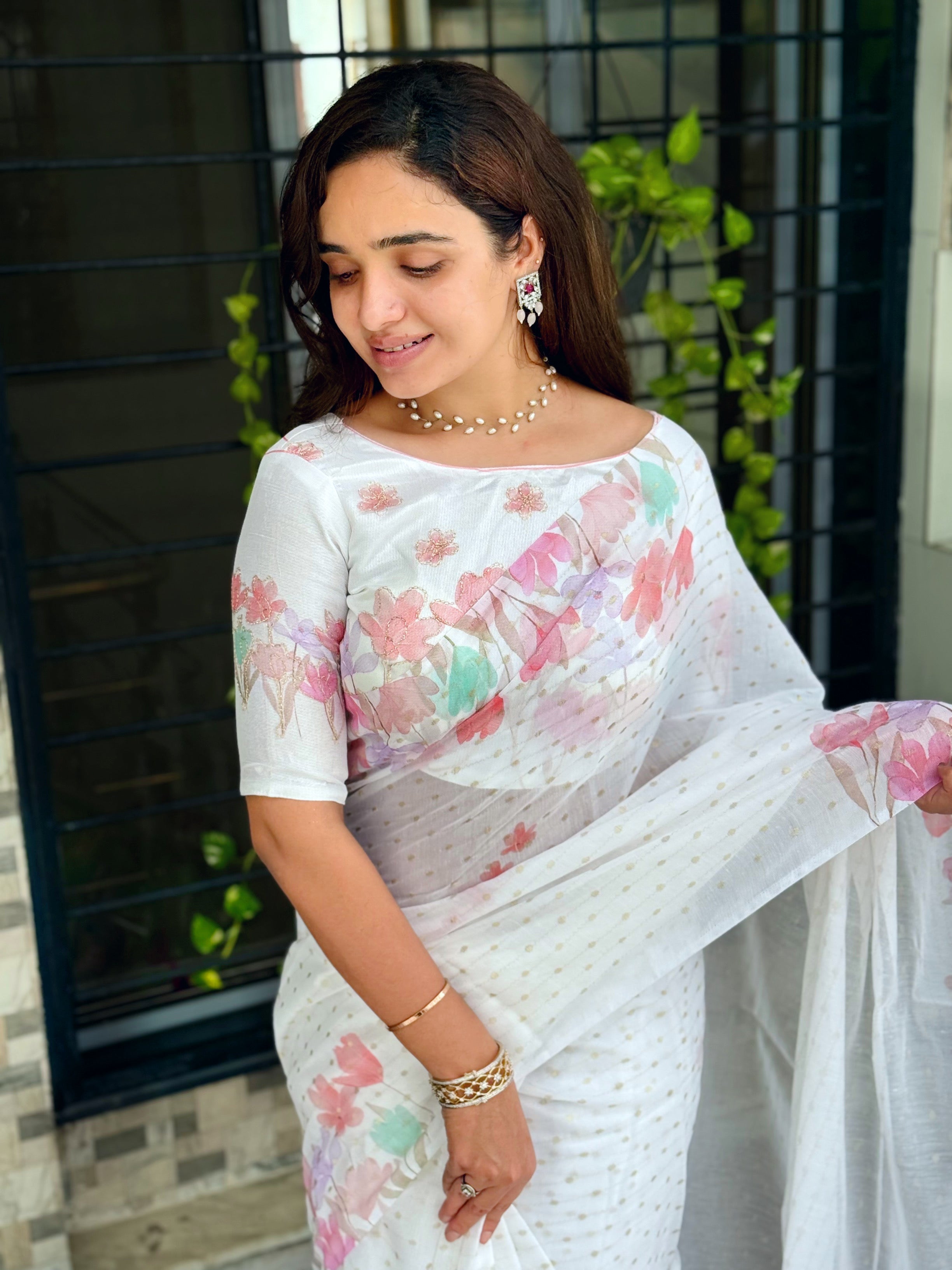 White Pink Armani cotton Zari jacquard Saree With Unstitched Blouse For Women