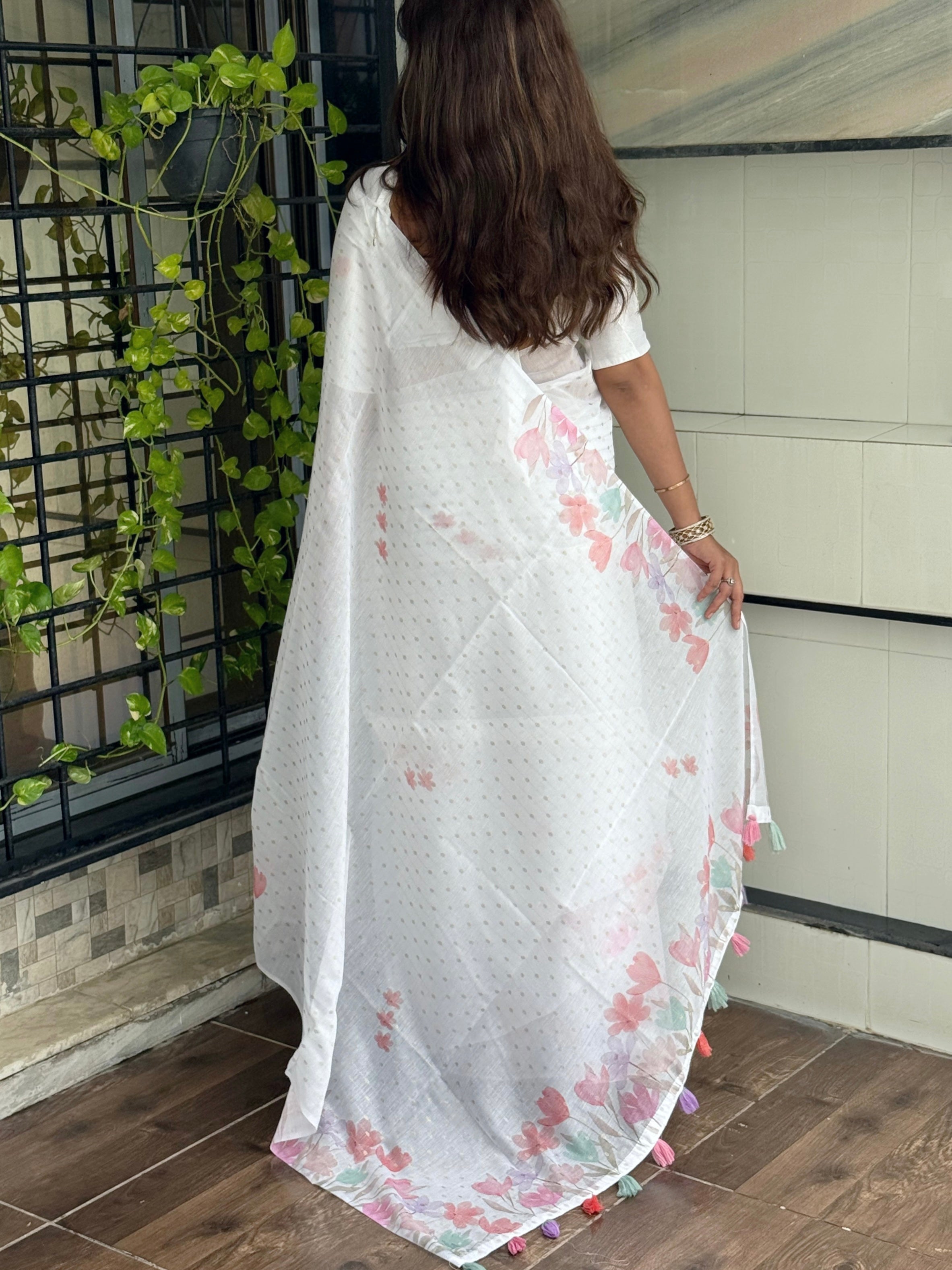 White Pink Armani cotton Zari jacquard Saree With Unstitched Blouse For Women