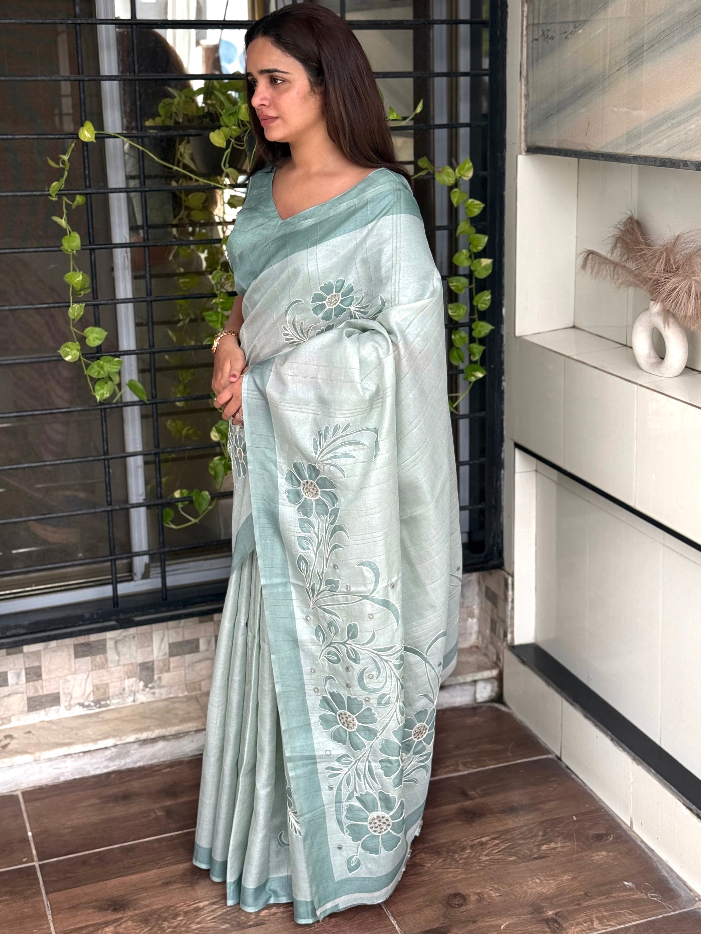 Light Pastel Green linen cotton katha work Saree With Unstitched Blouse For Women