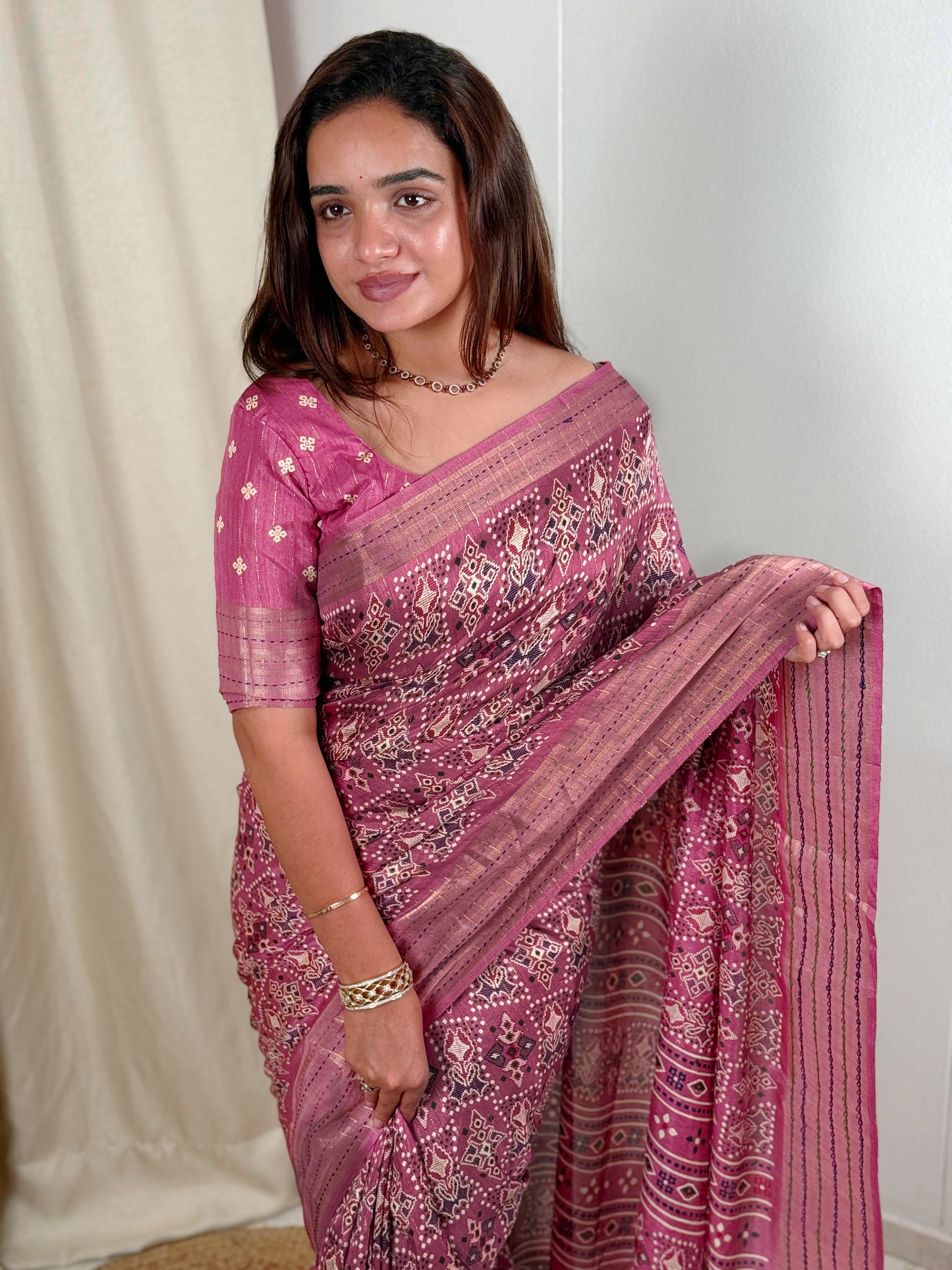 Maroon Maslin cotton katha work Saree With Unstitched Blouse For Women