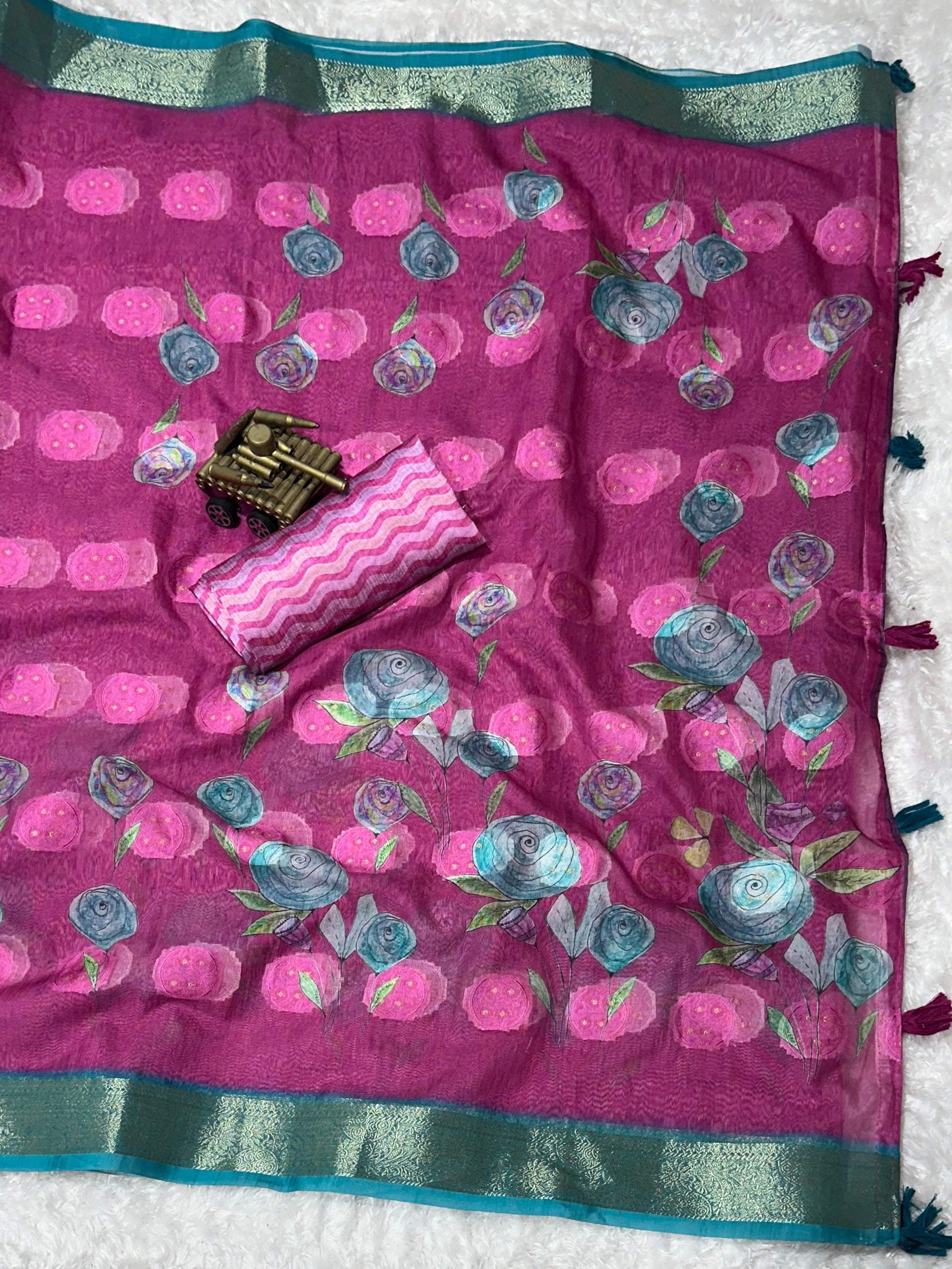 Maroon Pure cotton jacquard Digital Print Saree With Unstitched Blouse For Women