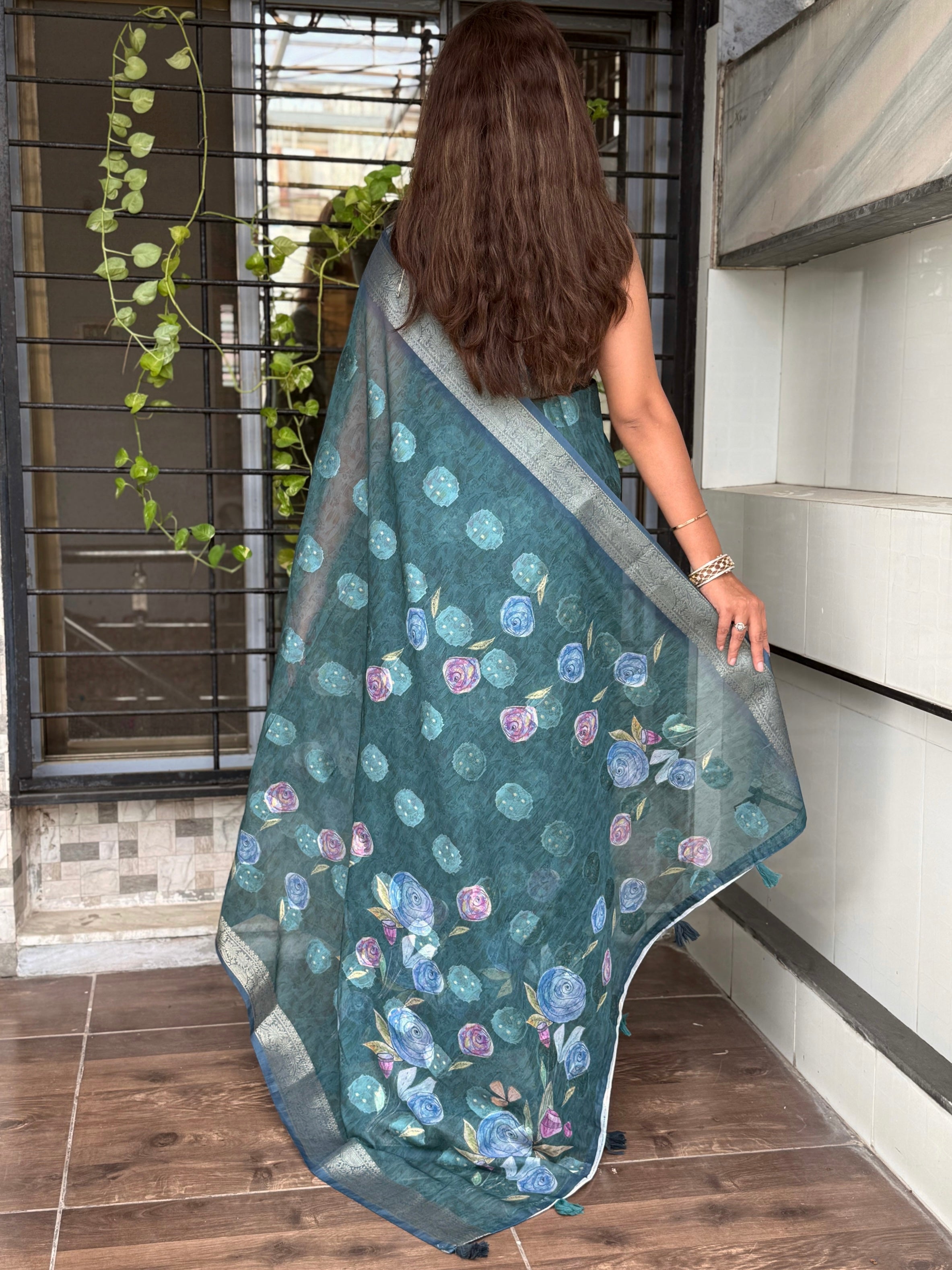 Teal Pure cotton jacquard Digital Print Saree With Unstitched Blouse For Women