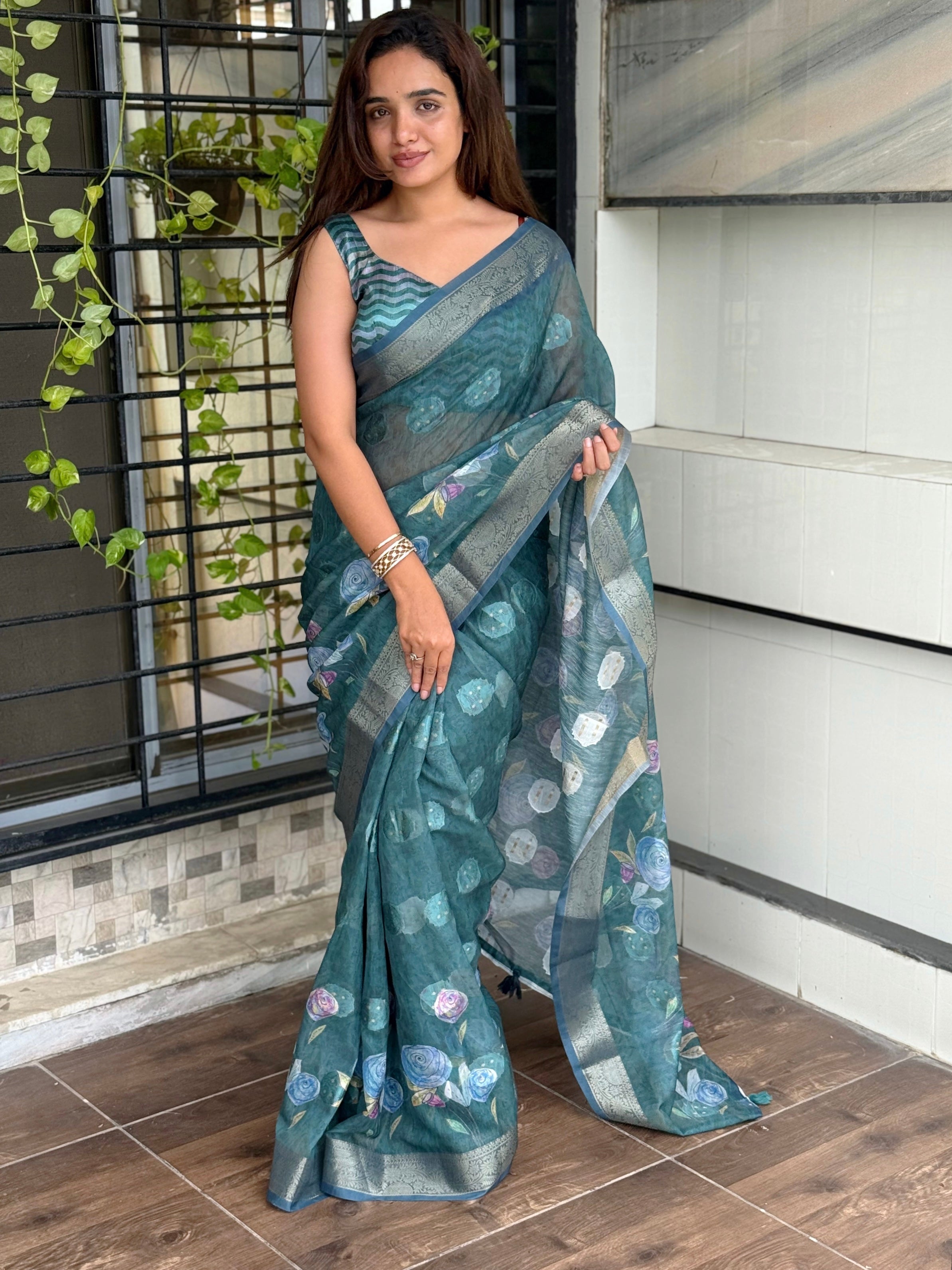 Teal Pure cotton jacquard Digital Print Saree With Unstitched Blouse For Women