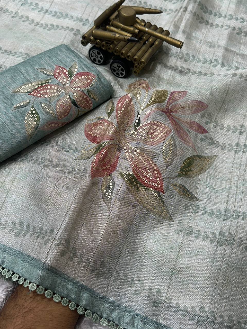 Light Grey Pure tusser linen Digital Print Saree With Unstitched Blouse For Women