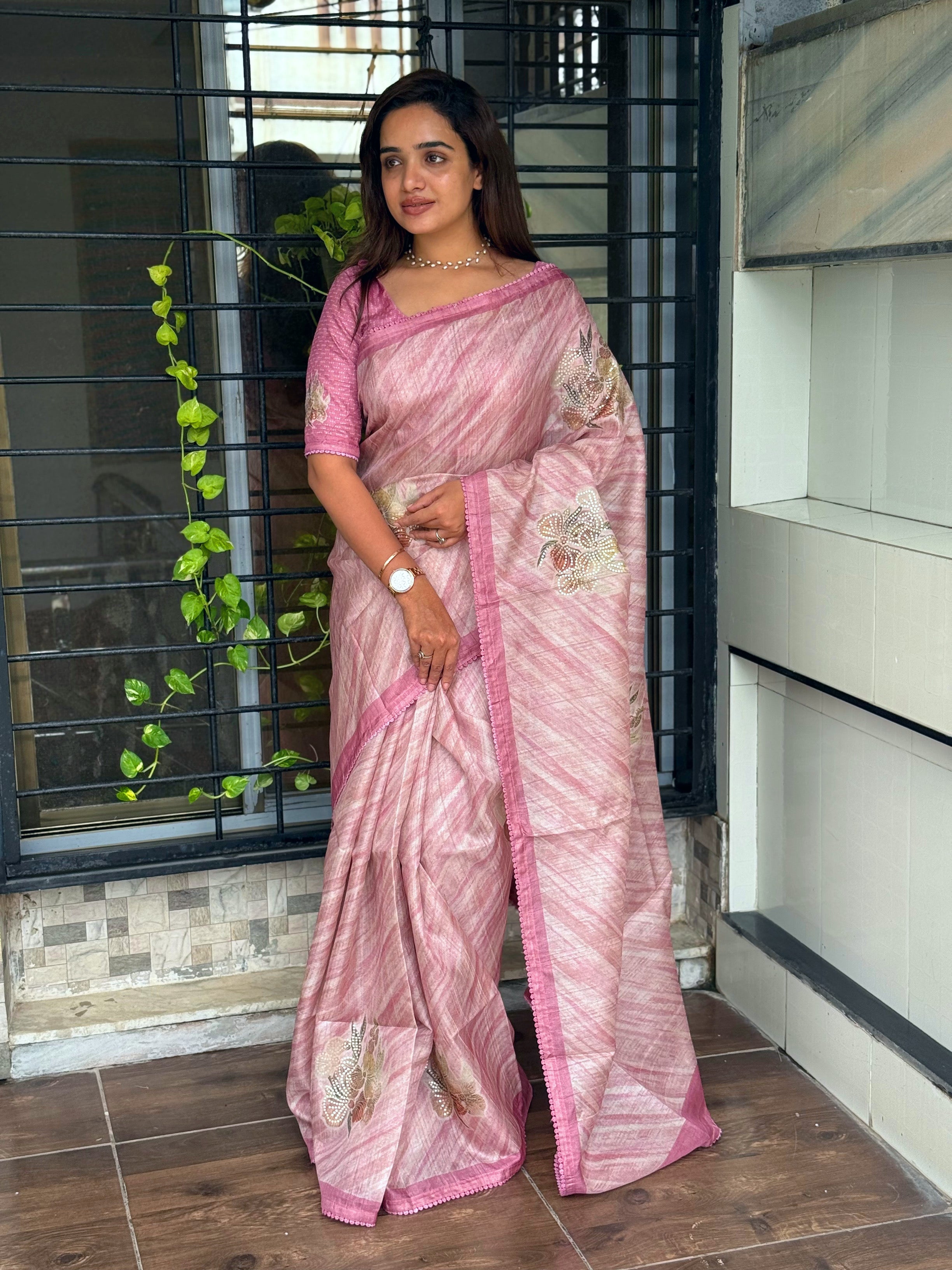 Pink Pure tusser linen Digital Print Saree With Unstitched Blouse For Women