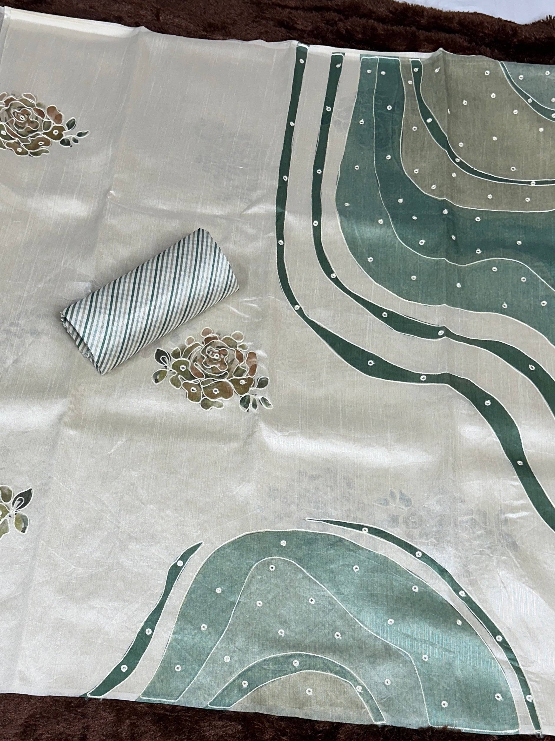 White Green pure Tusser linen katha work Saree With Unstitched Blouse For Women