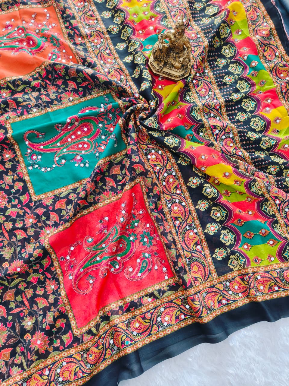 Graay Masakali fabric Premium Digital Print For Women