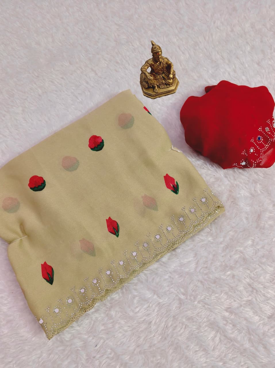 Cream georgette Premium Digital Print For Women