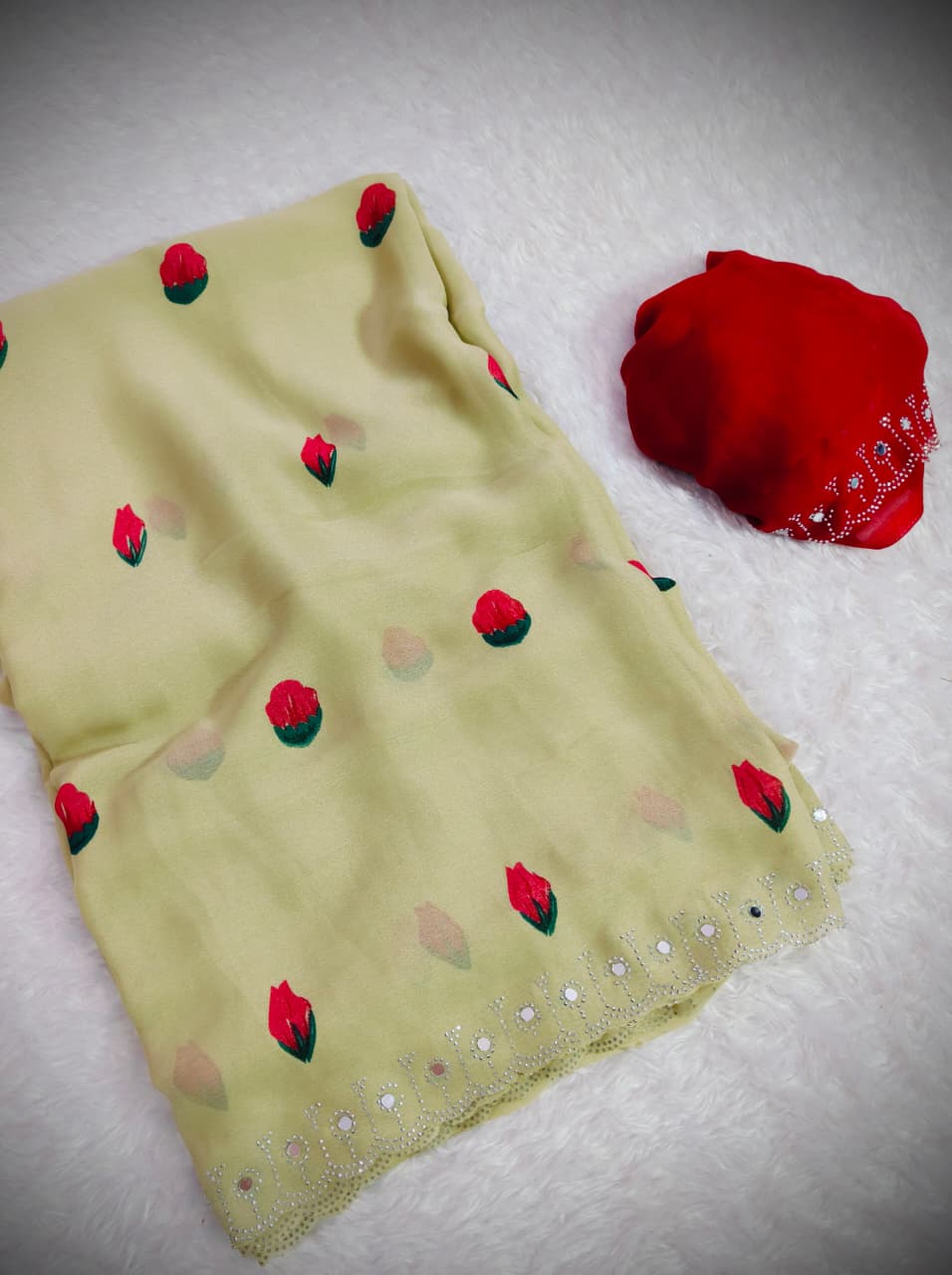 Cream georgette Premium Digital Print For Women