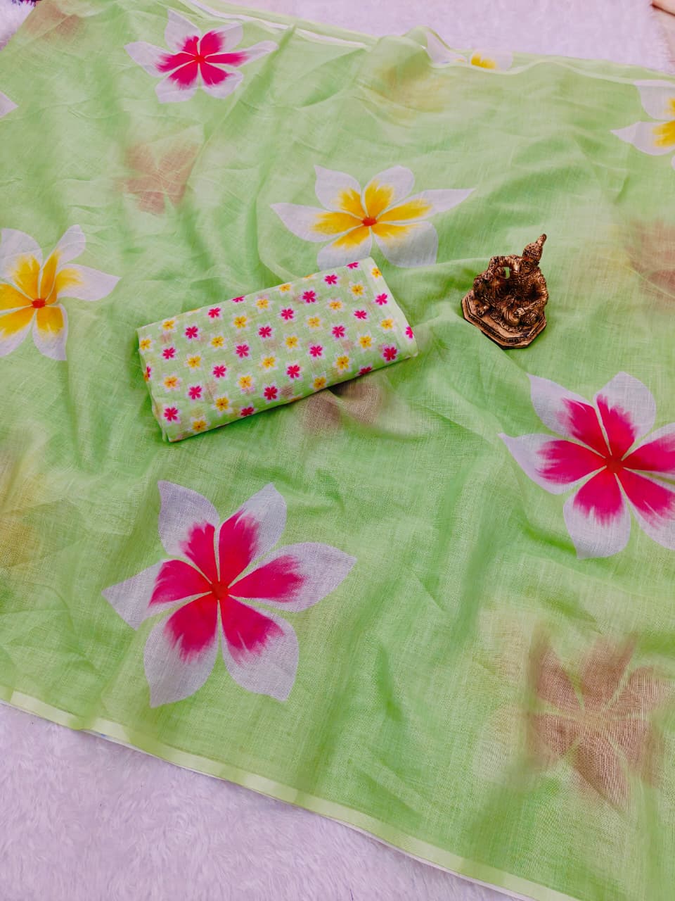 Light Green Linen Premium Digital Print For Women